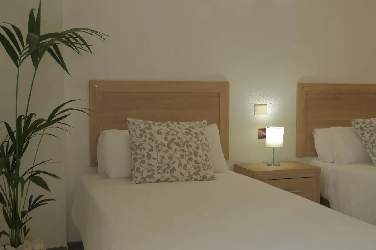 Apartamentos Piramides Playa de las Americas