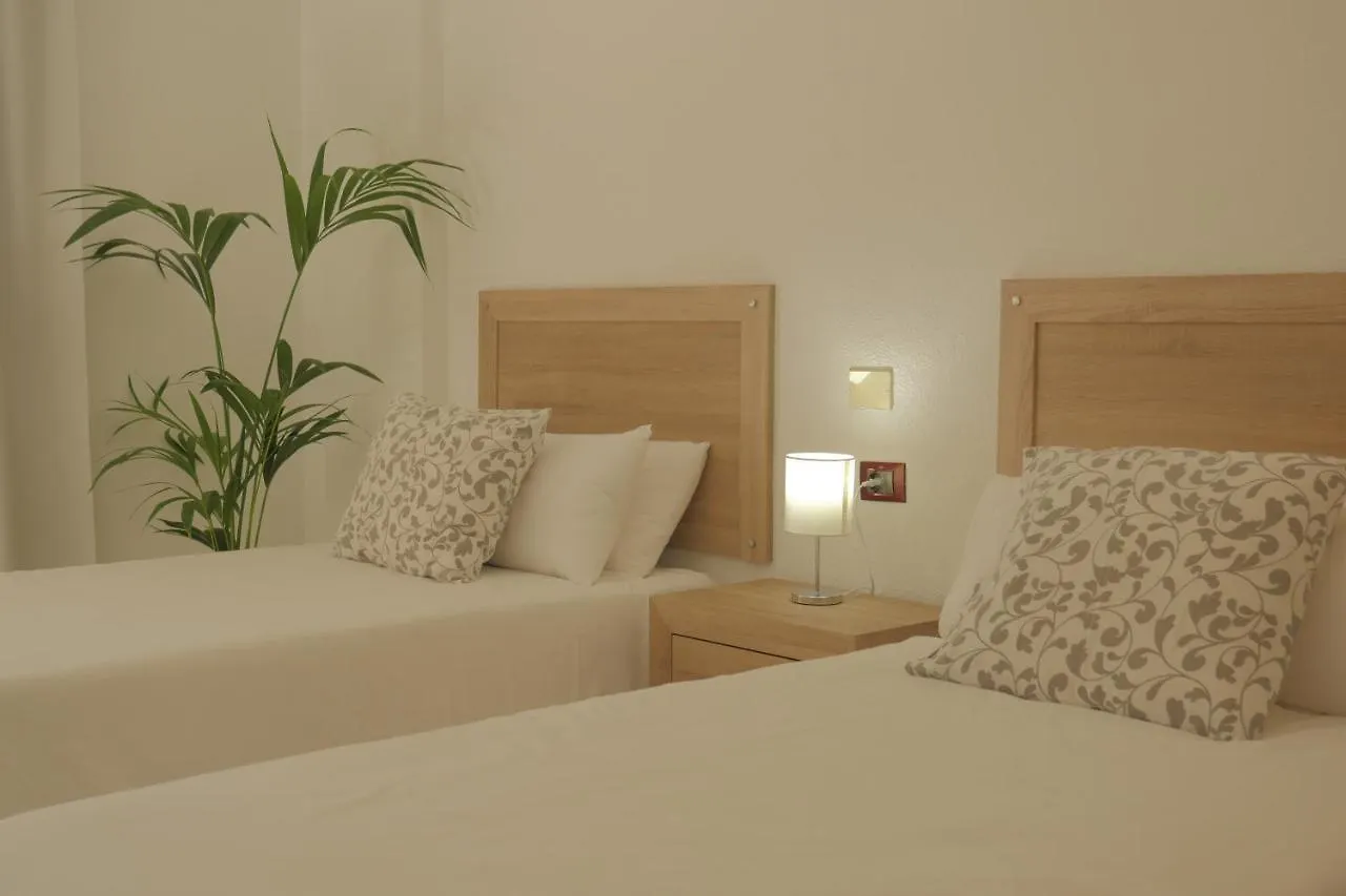 Apartamentos Piramides Playa de las Americas  0*, Playa de las Americas (Tenerife)